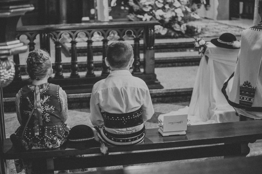 ślub w kościele w Klikuszowej